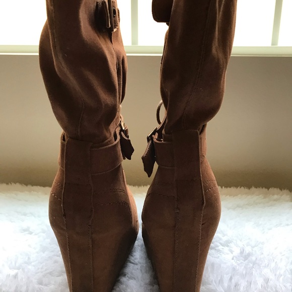 Bakers/Platform Ankle Boots - Picture 3 of 6